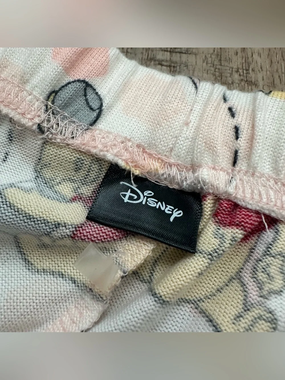NEW! Disney Winnie the Pooh Women’s 2-Piece Pajama Lounge Set, Disneyland, Large - Picture 11 of 12
